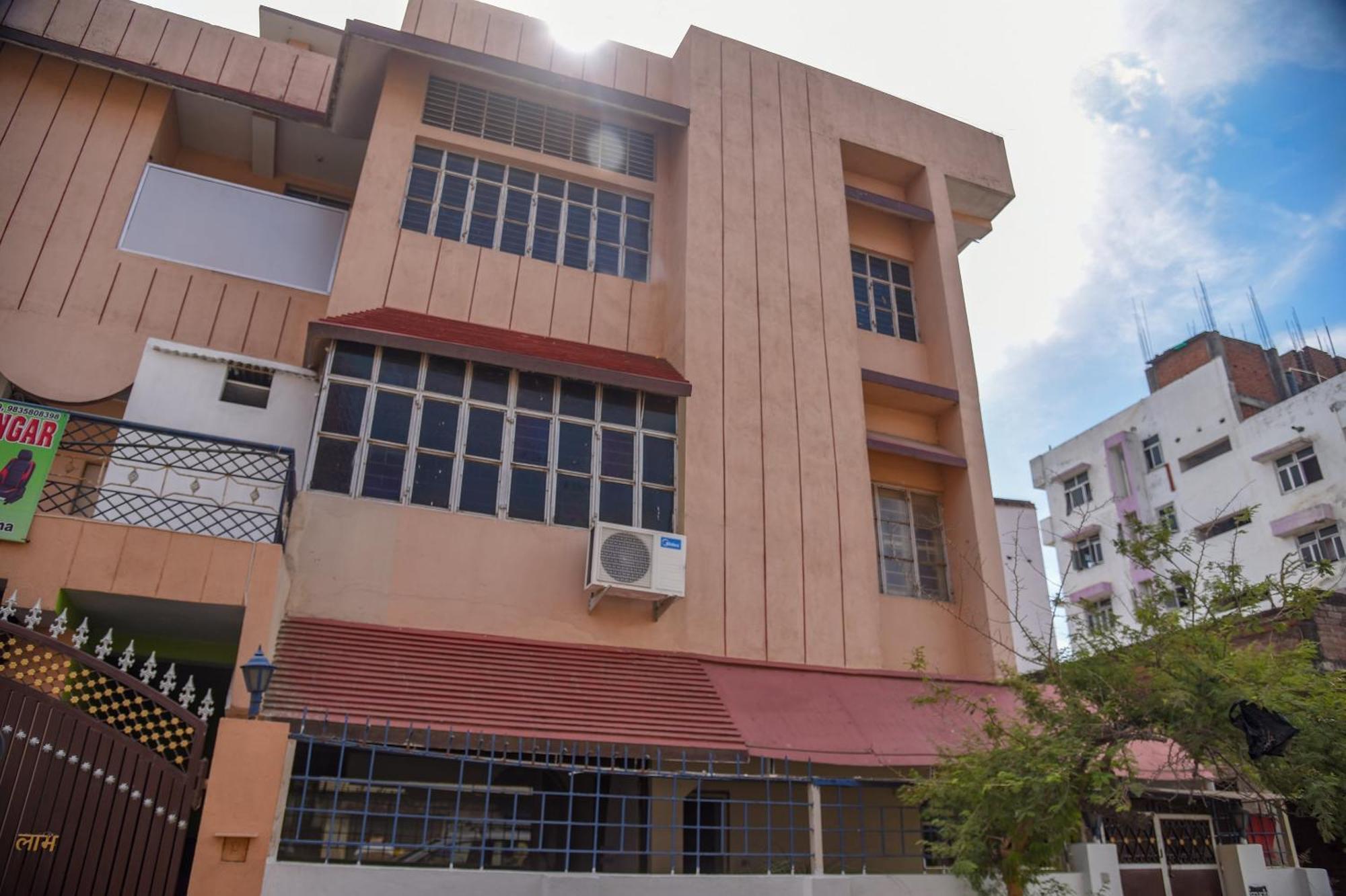 Hotel O Vibrant Inn Danapur Exterior foto